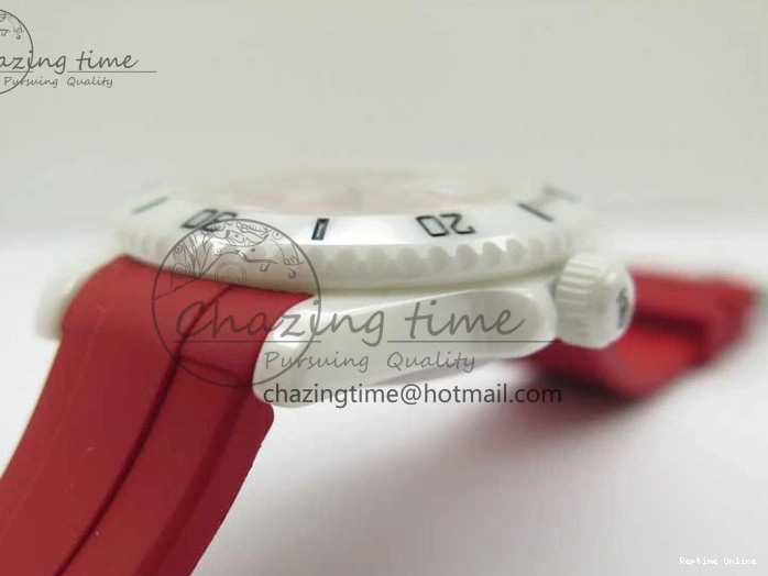 0123 WrinkleFree Submariner 40mm White Ceramic 5GF Best Edition White Red Dial on Red Rubber Strap SA 2485